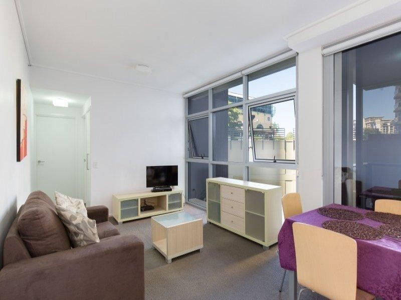 30 Macrossan Street, Brisbane QLD 4000