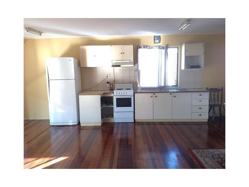 28 Ash Avenue, Woodridge QLD 4114