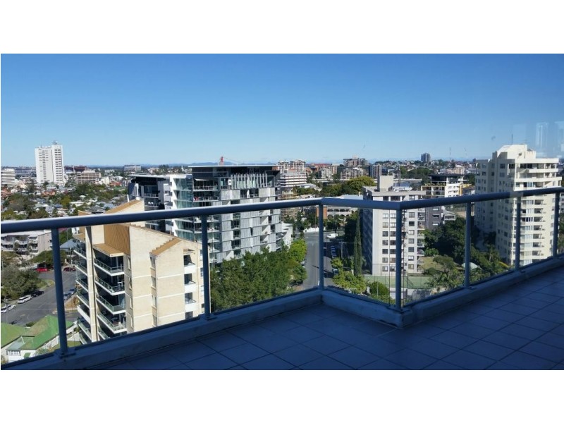 30 O`Connell Street, Kangaroo Point QLD 4169