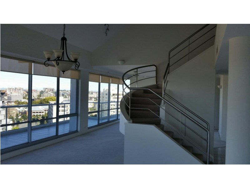 30 O`Connell Street, Kangaroo Point QLD 4169