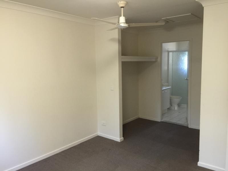 3 Arundel Drive, Arundel QLD 4214