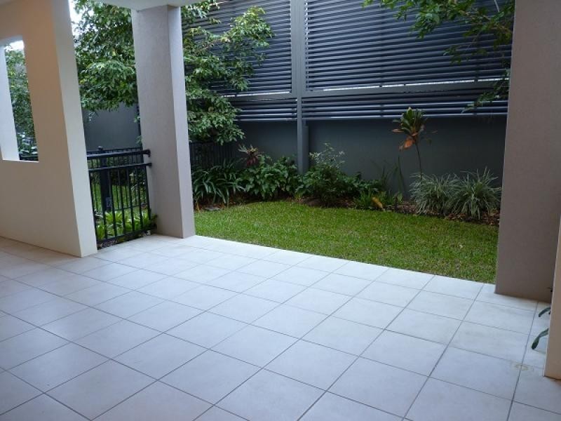 6-24 Henry Street, West End QLD 4810