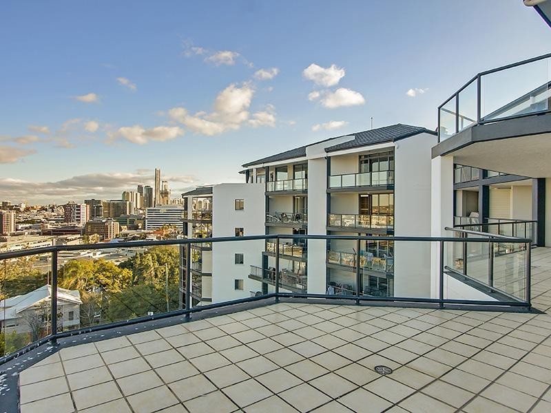 7 Boyd ST, Bowen Hills QLD 4006