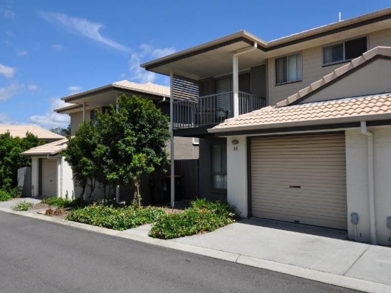 130 Jutland Street, Oxley QLD 4075