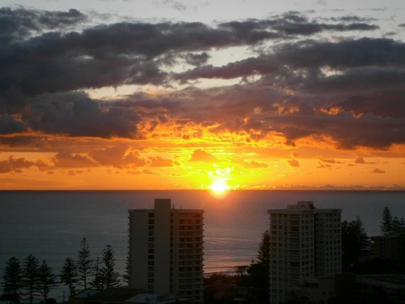 501 / 29 Hill Ave, Burleigh Heads QLD 4220