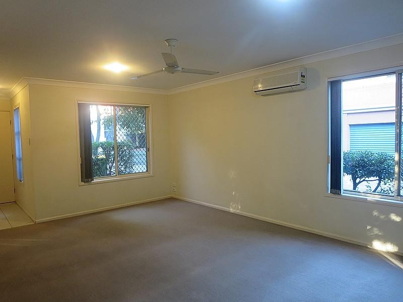 27/11 Oakmont Avenue, Oxley QLD 4075