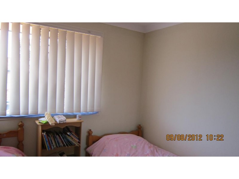 32 Riverview Rd, Nerang QLD 4211