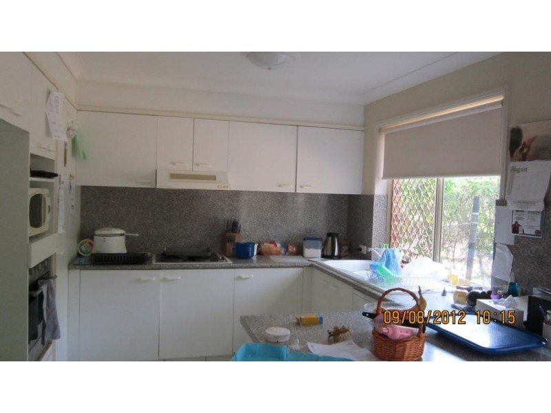 32 Riverview Rd, Nerang QLD 4211