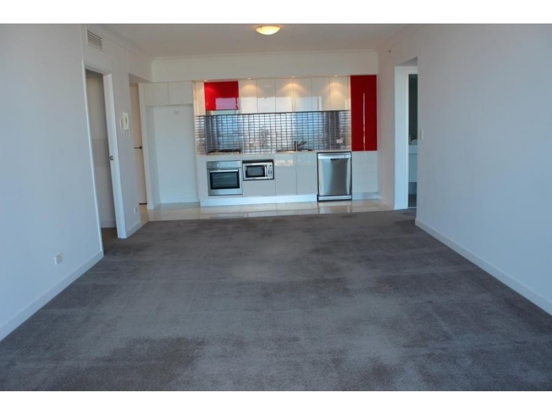 9 LAWSON Street, Southport QLD 4215