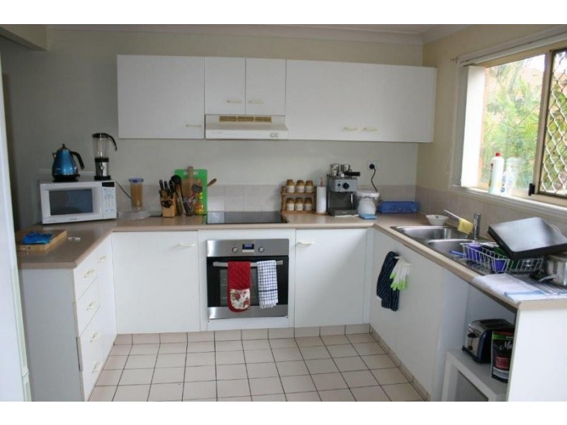 31 / 60 Whitby, Southport QLD 4215