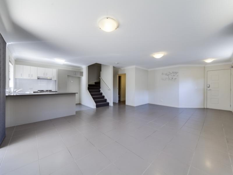 12/2 Diamantina Street, Calamvale QLD 4116