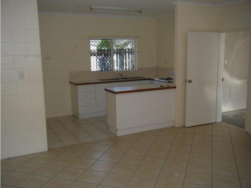 2/29 Frankston Street, Kewarra Beach QLD 4879