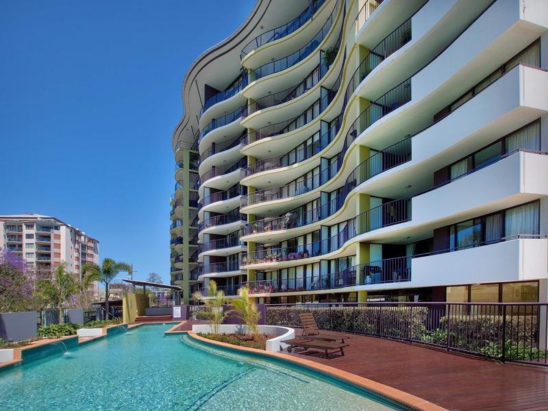 38/8 Land Street, Toowong QLD 4066