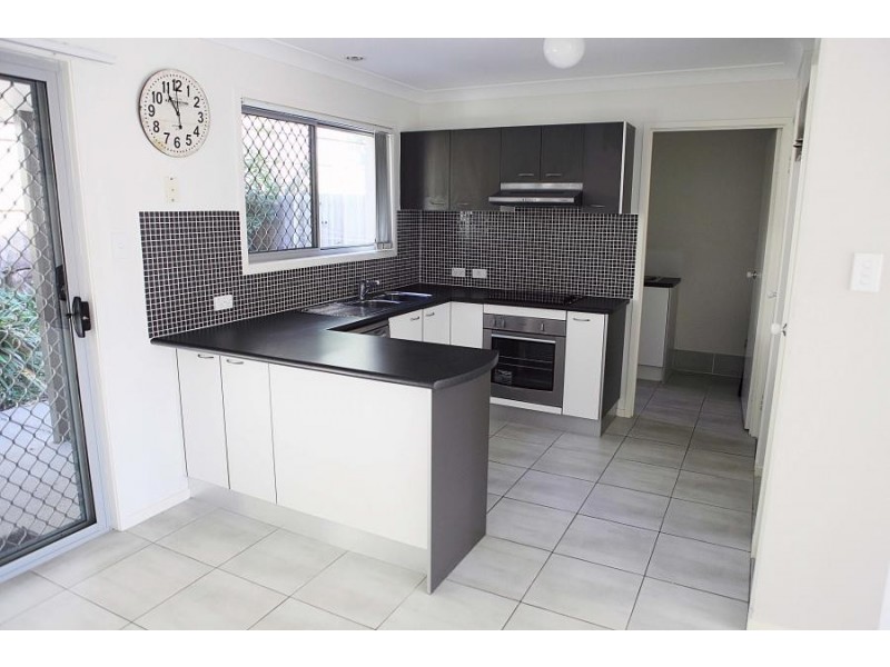 2311 Logan Road, Eight Mile Plains QLD 4113