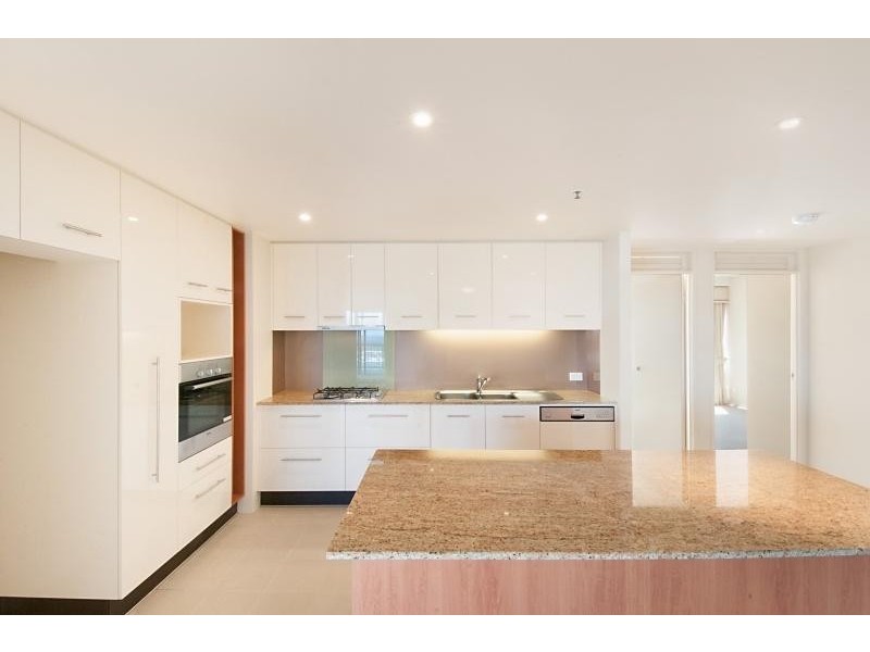 105 Scarborough Street, Southport QLD 4215