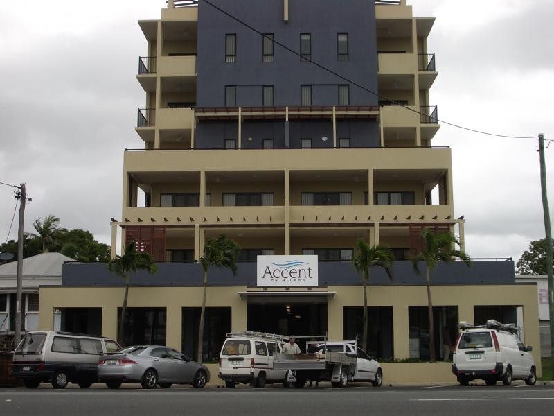 93-95 McLeod Street, Cairns QLD 4870