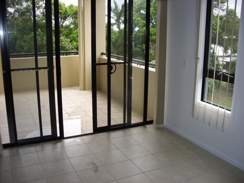 93-95 McLeod Street, Cairns QLD 4870