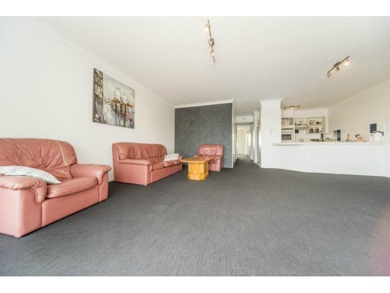 22 Jennifer Ave, Runaway Bay QLD 4216