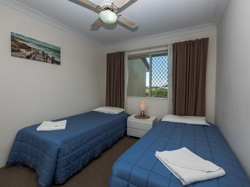 22 Jennifer Ave, Runaway Bay QLD 4216