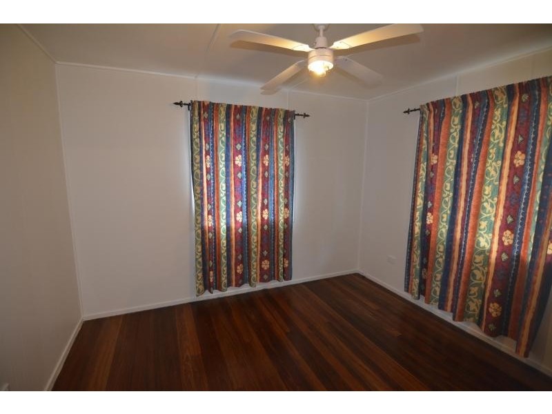 2 Brisbane Street, Barney Point QLD 4680