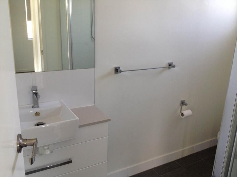 28 Carl Street, Woolloongabba QLD 4102