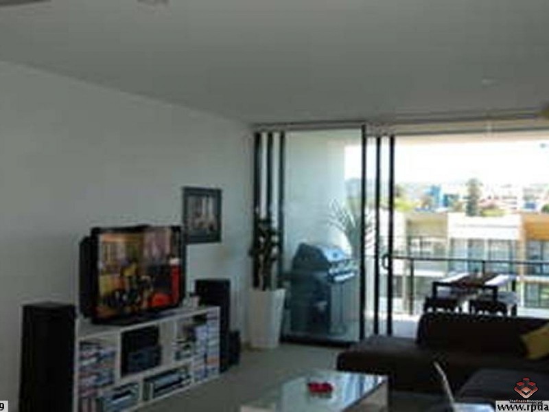 244 / 10 Pidgeon Close, West End QLD 4101