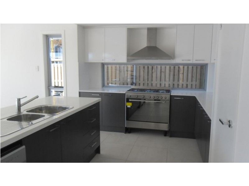 510 Cova Boulevard, Hope Island QLD 4212