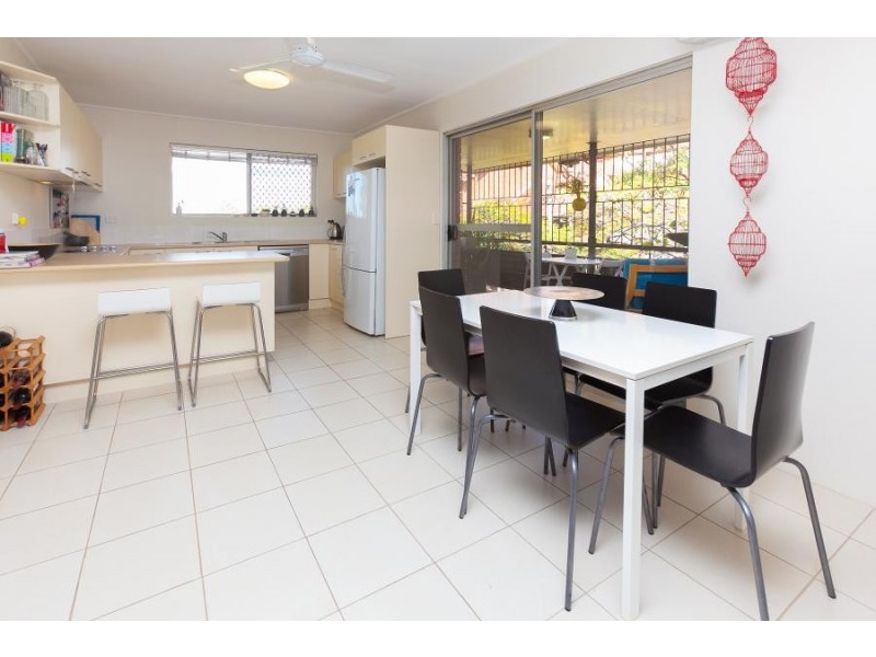 72 Heath, East Brisbane QLD 4169
