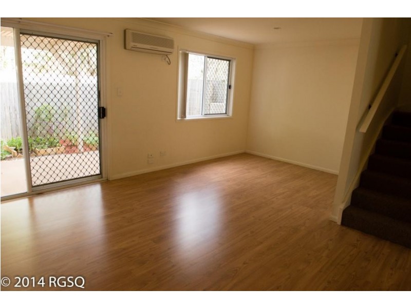 8 Peter Court, Sunnybank Hills QLD 4109