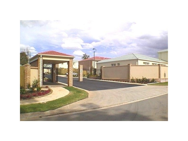 8 Peter Court, Sunnybank Hills QLD 4109