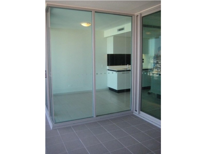 2206/6 Mariners Drive, Townsville City QLD 4810