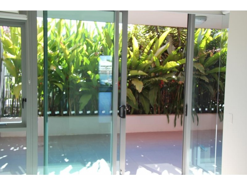 2206/6 Mariners Drive, Townsville City QLD 4810