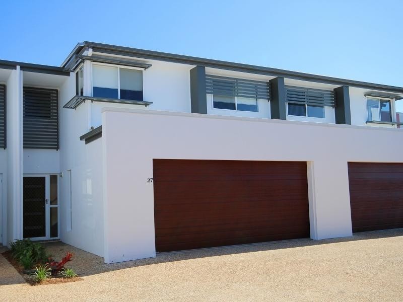 27 / 57 Charles Canty Drive, Wellington Point QLD 4160