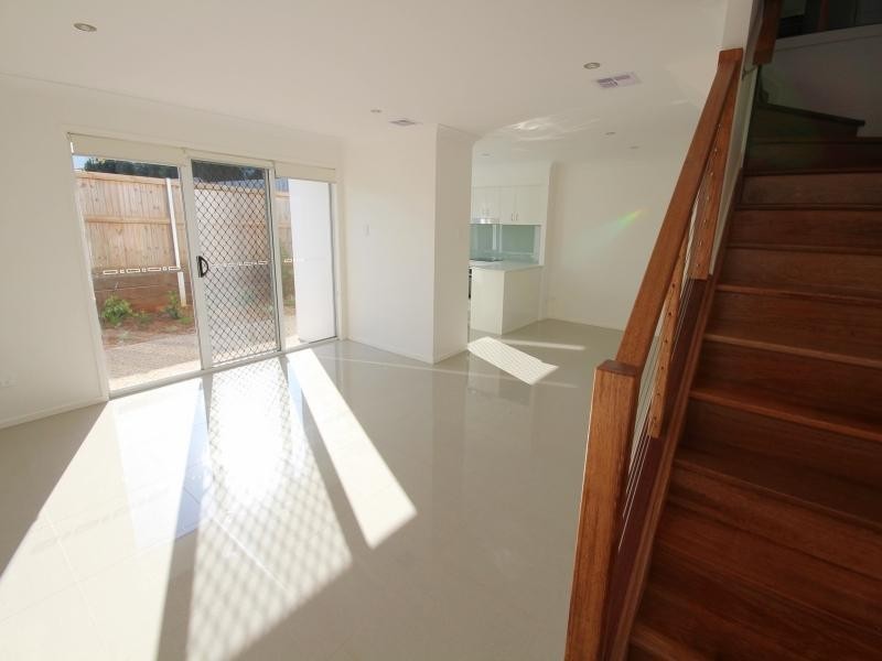 27 / 57 Charles Canty Drive, Wellington Point QLD 4160