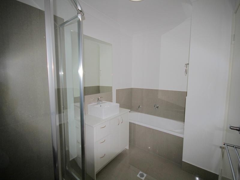 27 / 57 Charles Canty Drive, Wellington Point QLD 4160