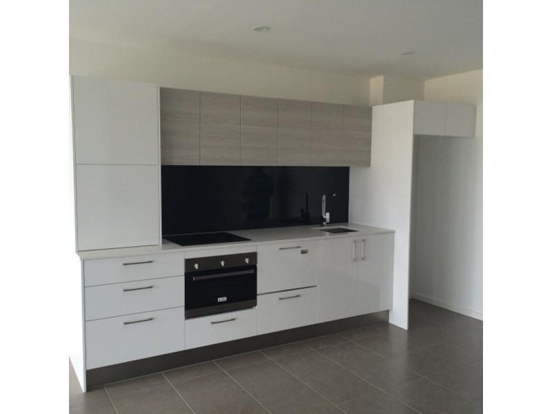 UNIT 1101 / 8 WATERFORD COURT, Bundall QLD 4217