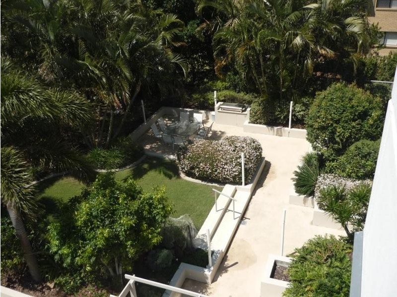 19 Mermaid Ave, Mermaid Beach QLD 4218