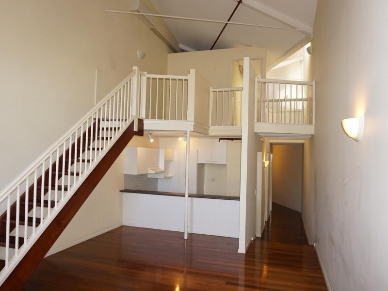 60/241 Arthur Street, Teneriffe QLD 4005