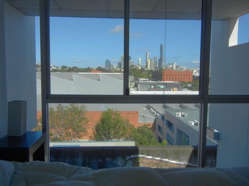 646 / 8 Skyring Terrace, Teneriffe QLD 4005