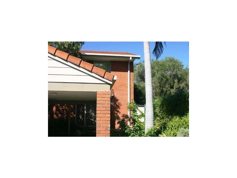 11 / 60 Whitby, Southport QLD 4215