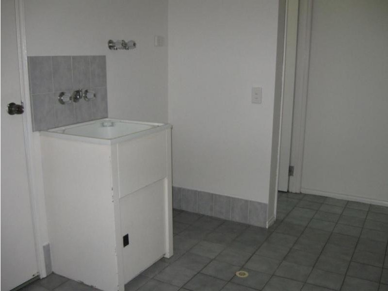 6B Silkwood Drive, Urangan QLD 4655