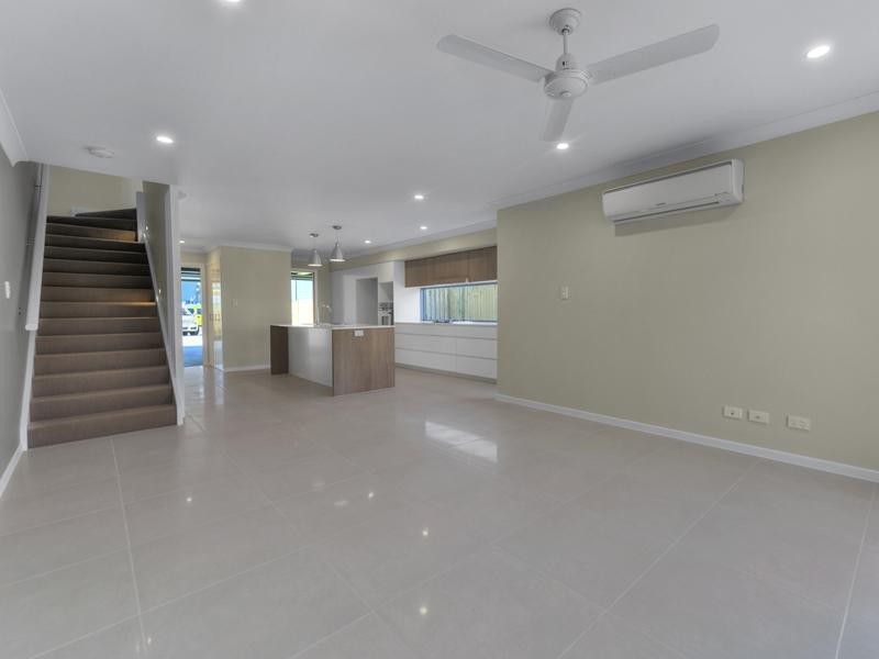 4 Bland, Coopers Plains QLD 4108