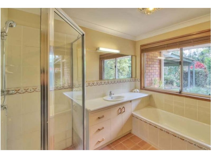 100 Kallioota Street, Greenbank QLD 4124