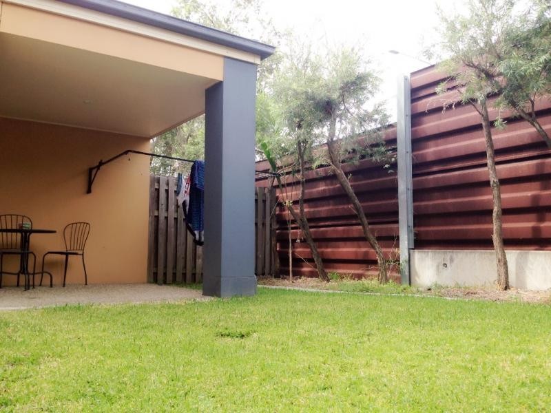 9 San Mateo Boulevard, Eight Mile Plains QLD 4113