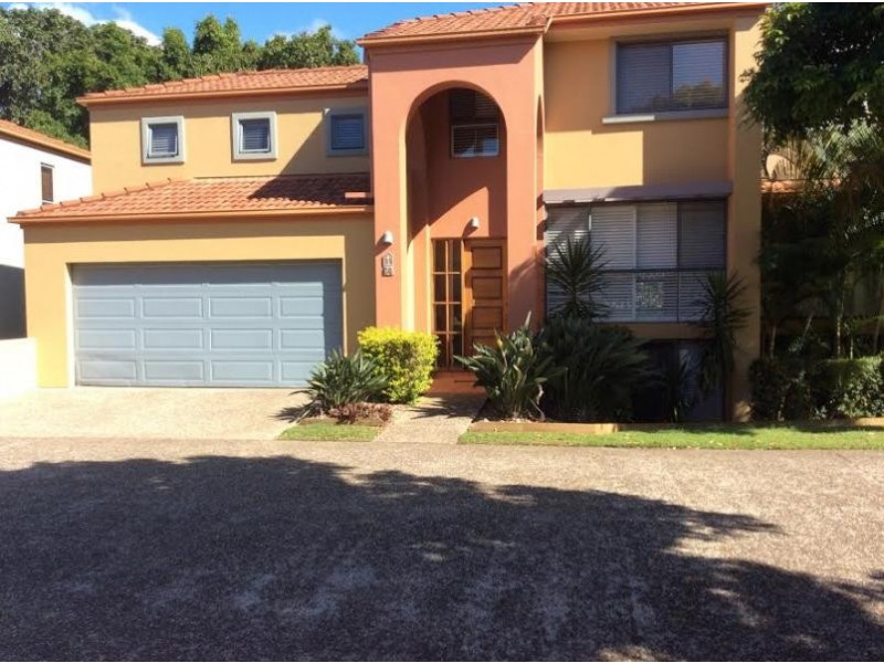 1 / 20 Fairway Drive, Clear Island Waters QLD 4226