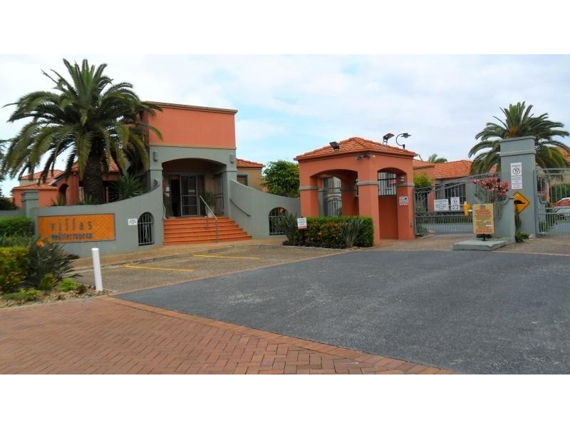 1 / 20 Fairway Drive, Clear Island Waters QLD 4226