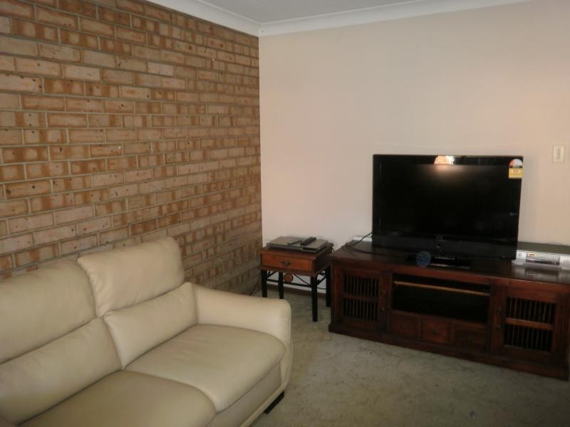 351 Troughton, Robertson QLD 4109