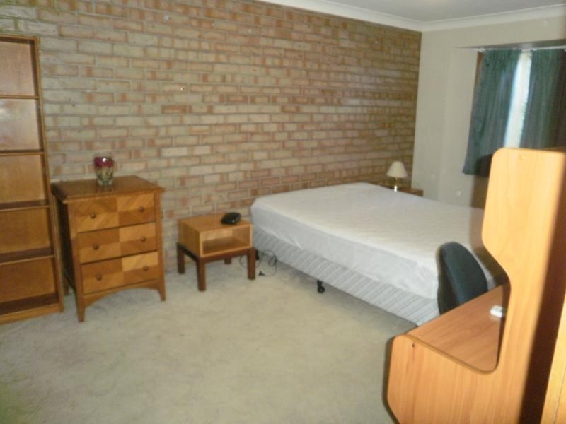 351 Troughton, Robertson QLD 4109