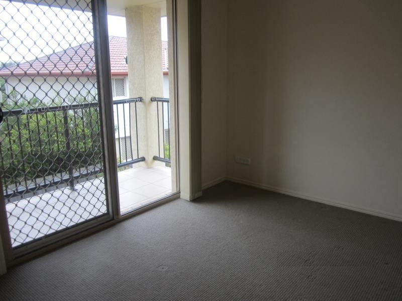 32 Johnston Street, Carina QLD 4152