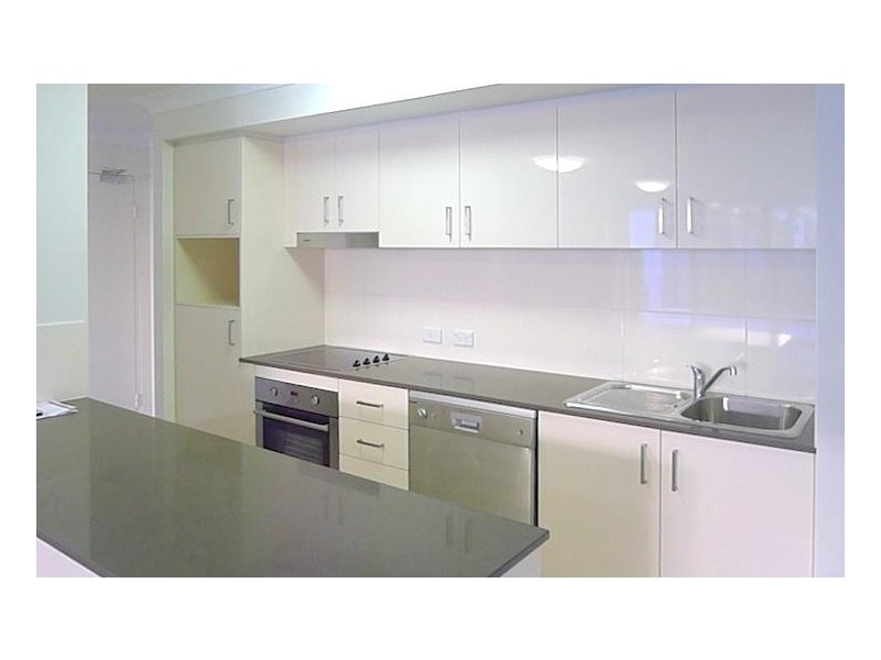 2F/35 Hamilton Road, Moorooka QLD 4105